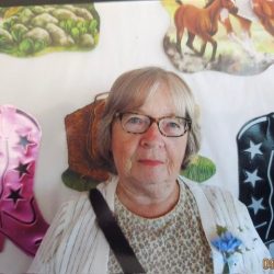 Madame Simone Deschênes